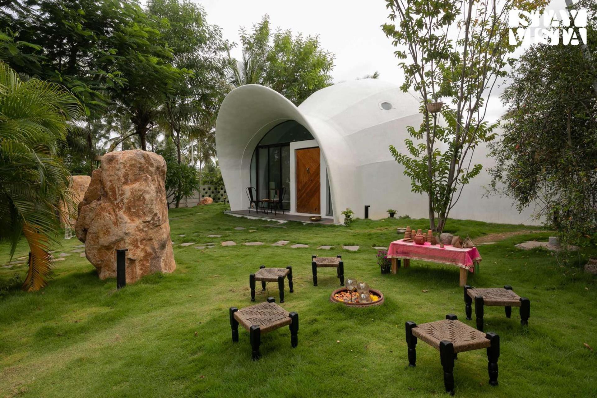 Stayvista At Shwaas Mysore With Private Pool Екстер'єр фото