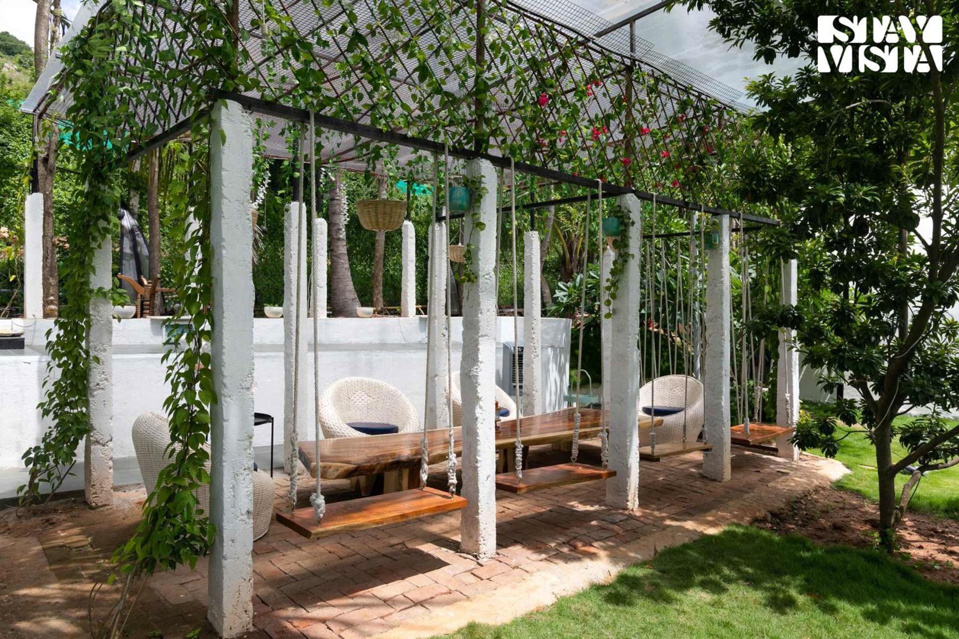 Stayvista At Shwaas Mysore With Private Pool Екстер'єр фото